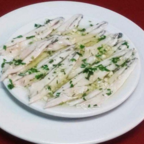 Tapa de anchoas en el Barrio de las letras