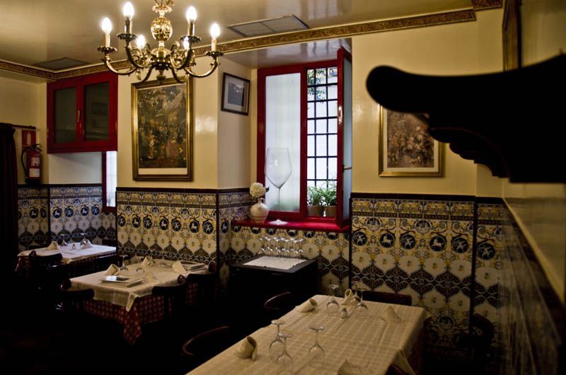 Interior de la taberna