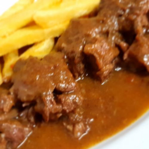 Disfruta de nuestro exquisito rabo de toro